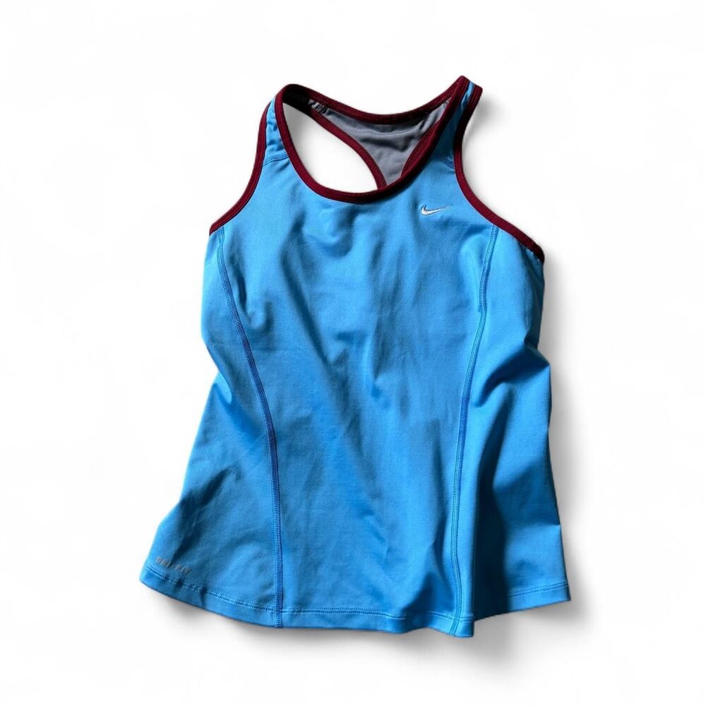 Nike Women's Blue and Burgundy Vest